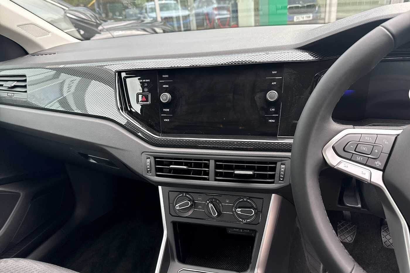 Volkswagen Polo MK6 Facelift (2021) 1.0 80PS Life